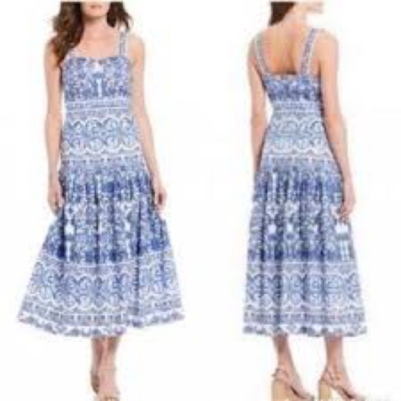 ANTONIO MELANI Dresses & Skirts - Antonio Melani,Stunning Blue & White Iconic Majolica Print Midi Dress EUC Size 2